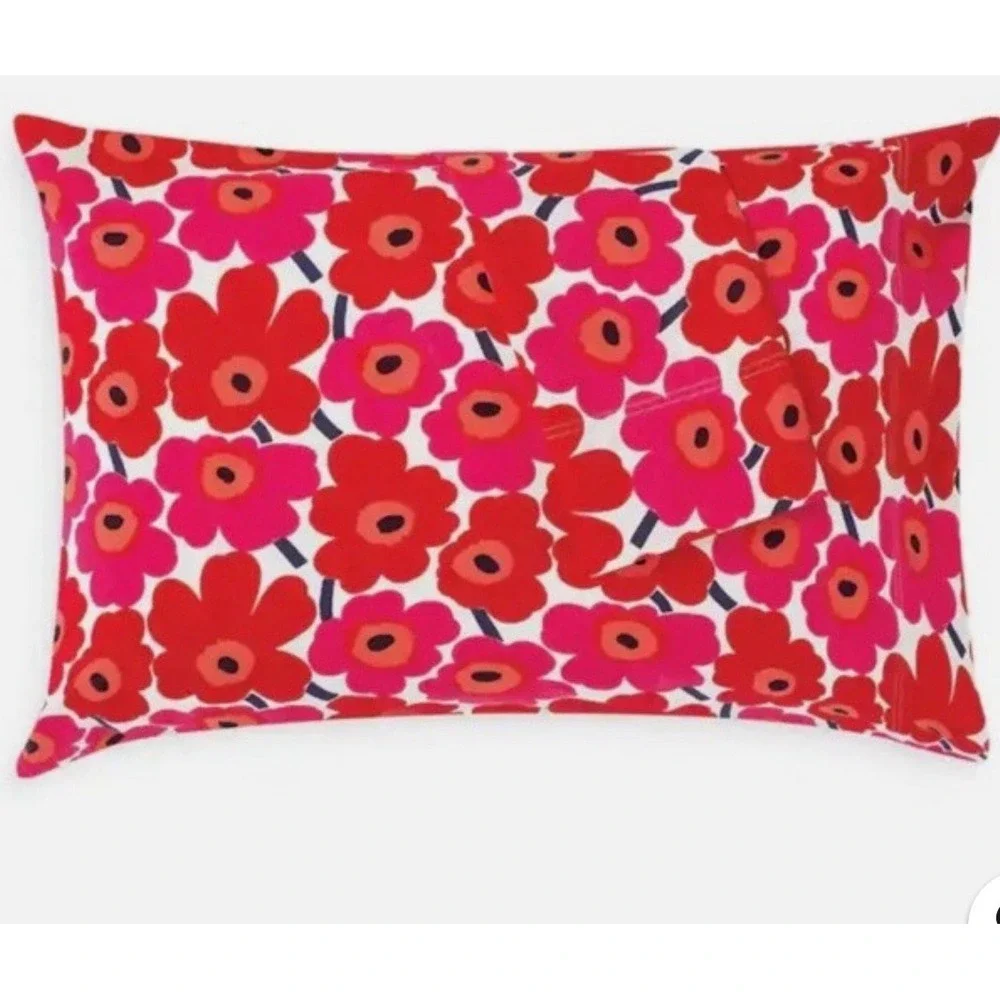 Marimekko Mini Unikko Red Floral Standard Pillowcase Pair Maija Isola New NWT